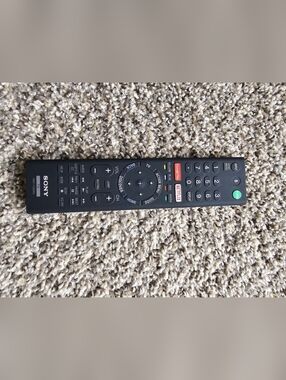 Sony Black In-Mirror Remote with Streaming Buttons